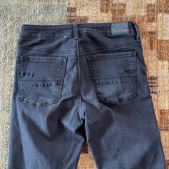 AE SKINNY like new soft stretchy Jeans 6R - Picture 6 of 7